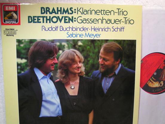 Ludwig van Beethoven, Johannes Brahms, Heinrich Schiff, Rudolf Buchbinder, Sabine Meyer - Klarinetten-Trio • Gassenhauer-Trio