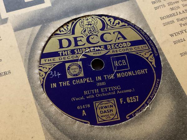 Ruth Etting - In The Chapel In The Moonlight