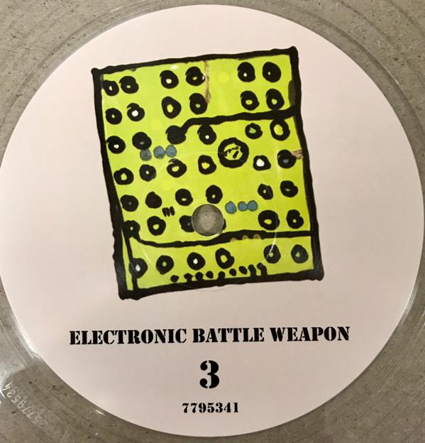 The Chemical Brothers - Electronic Battle Weapon 3 / Electronic Battle Weapon 4