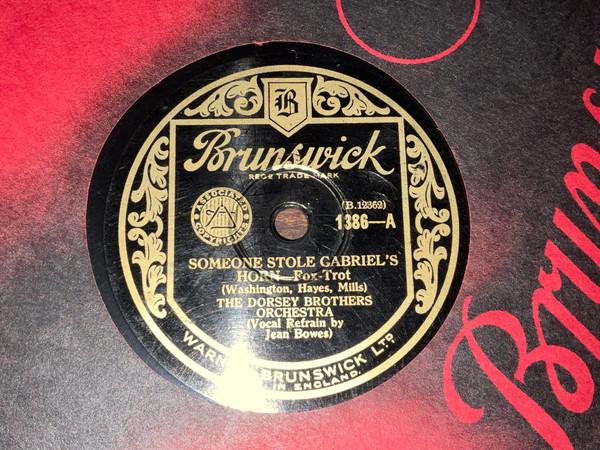 The Dorsey Brothers Orchestra - Someone Stole Gabriel’s Horn / I’m Getting Sentimental Over You 