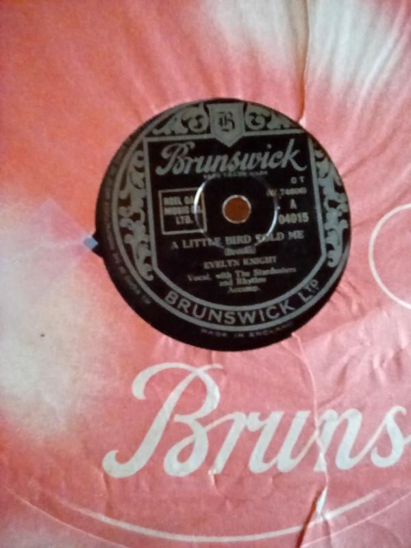 The Stardusters, Evelyn Knight - A Little Bird Told Me / Brush Those Tears From Your Eyes